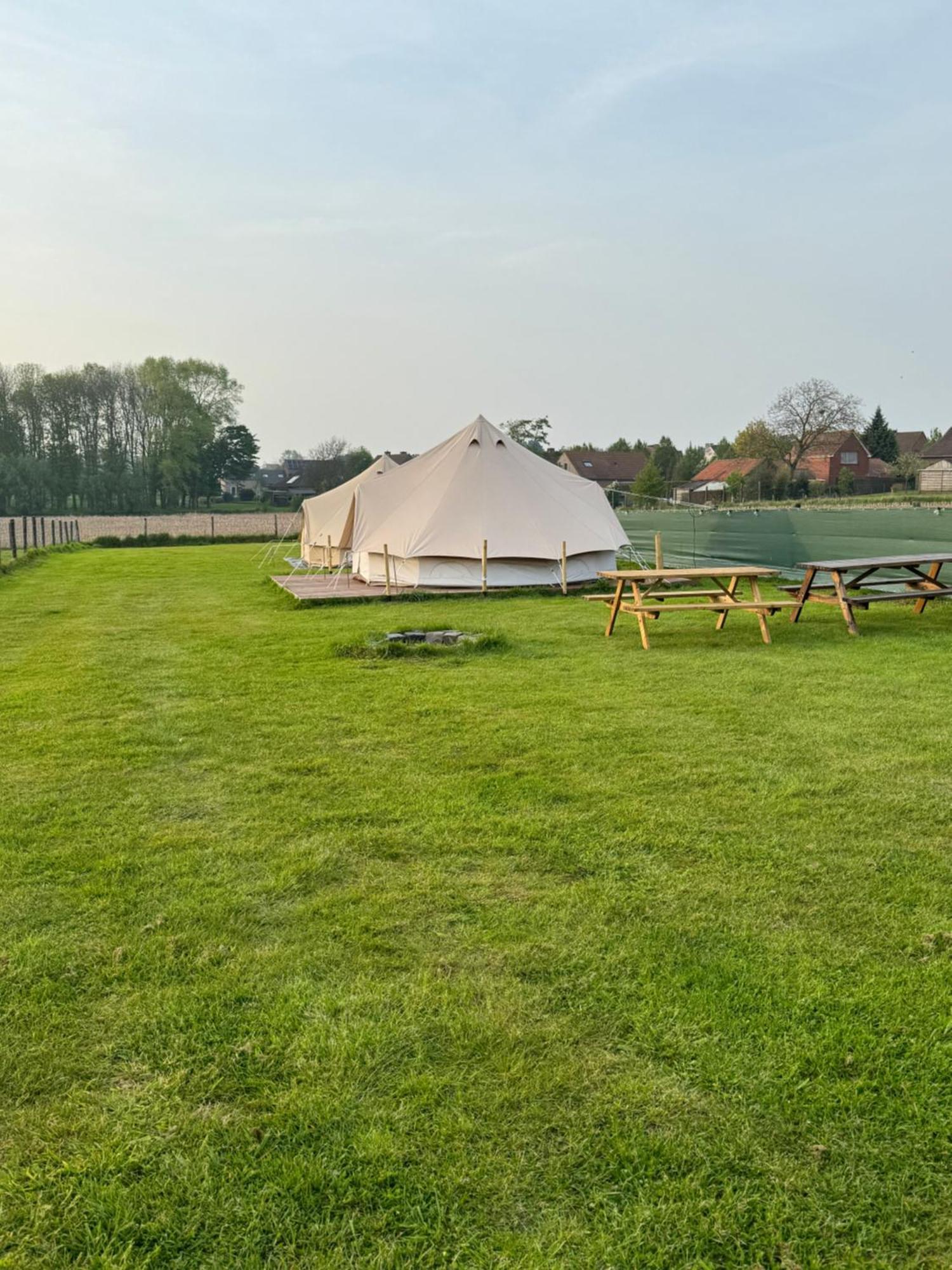 Camp Mangoeste เซเดลเคม ภายนอก รูปภาพ